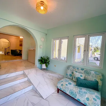 Golden Palms House-3